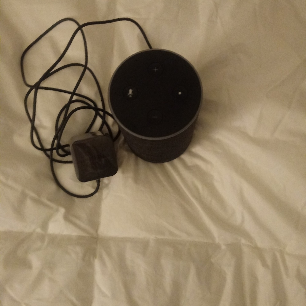 Amazon Echo - Picture 4 of 4